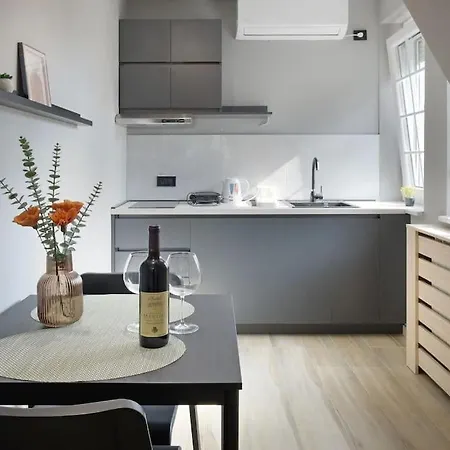 Apartment Paradise Slavija Dos