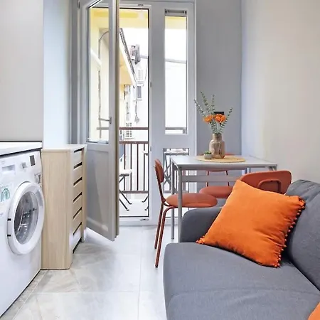 Paradise Slavija Dos Apartment *